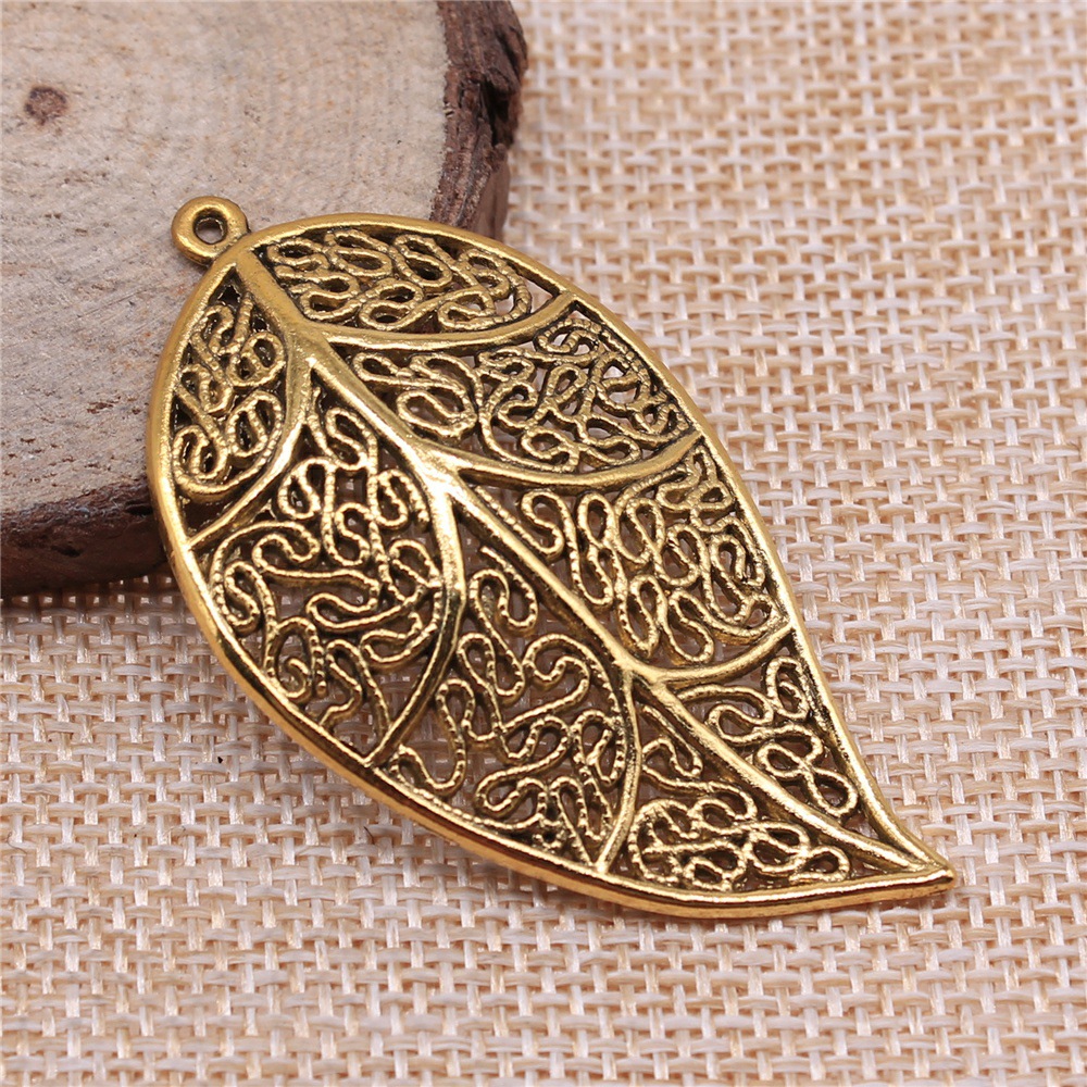 Vintage Urban Fashion - 6 szt. zawieszek w kształcie liści,
