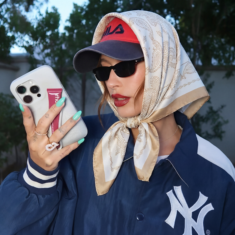 Vintage Beżowa Apaszka Kwadrat – Vintage Fashion Ai recenzja i cena