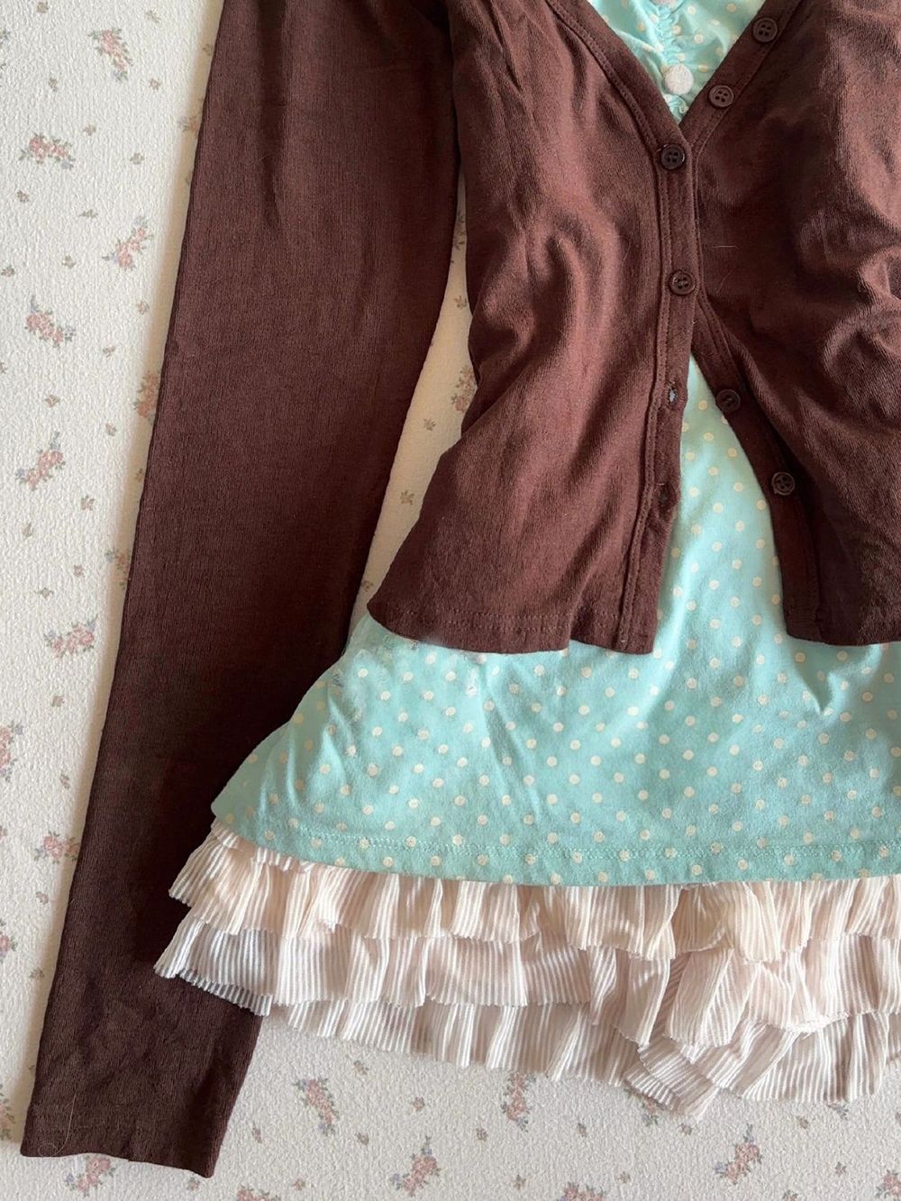 Zestaw sukienek w stylu vintag – Crop Cardigan Vintage recenzja i cena